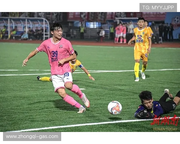 常德队全力备战新赛季展现团结拼搏精神誓夺联赛佳绩 常德队全力备战新赛季展现团结拼搏精神誓夺联赛佳绩