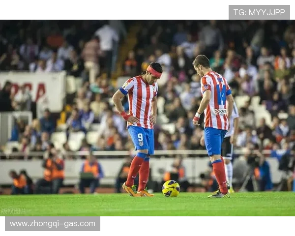 2019洛城银河对阵新英格兰的精彩对决回顾与赛季分析