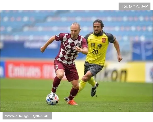 巴萨与恒大激战正酣最终结果揭晓引发球迷热议 巴萨与恒大激战正酣最终结果揭晓引发球迷热议